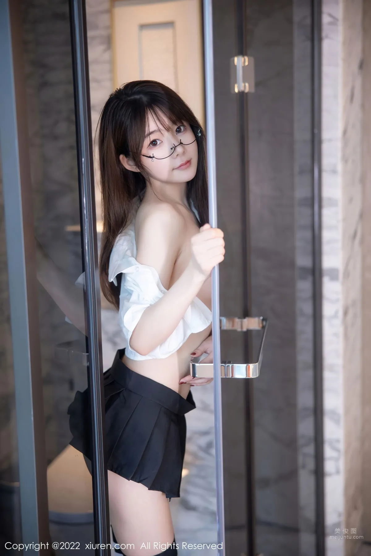 [XiuRen] 2022.08.01 No.5365 婠婠麼 42
