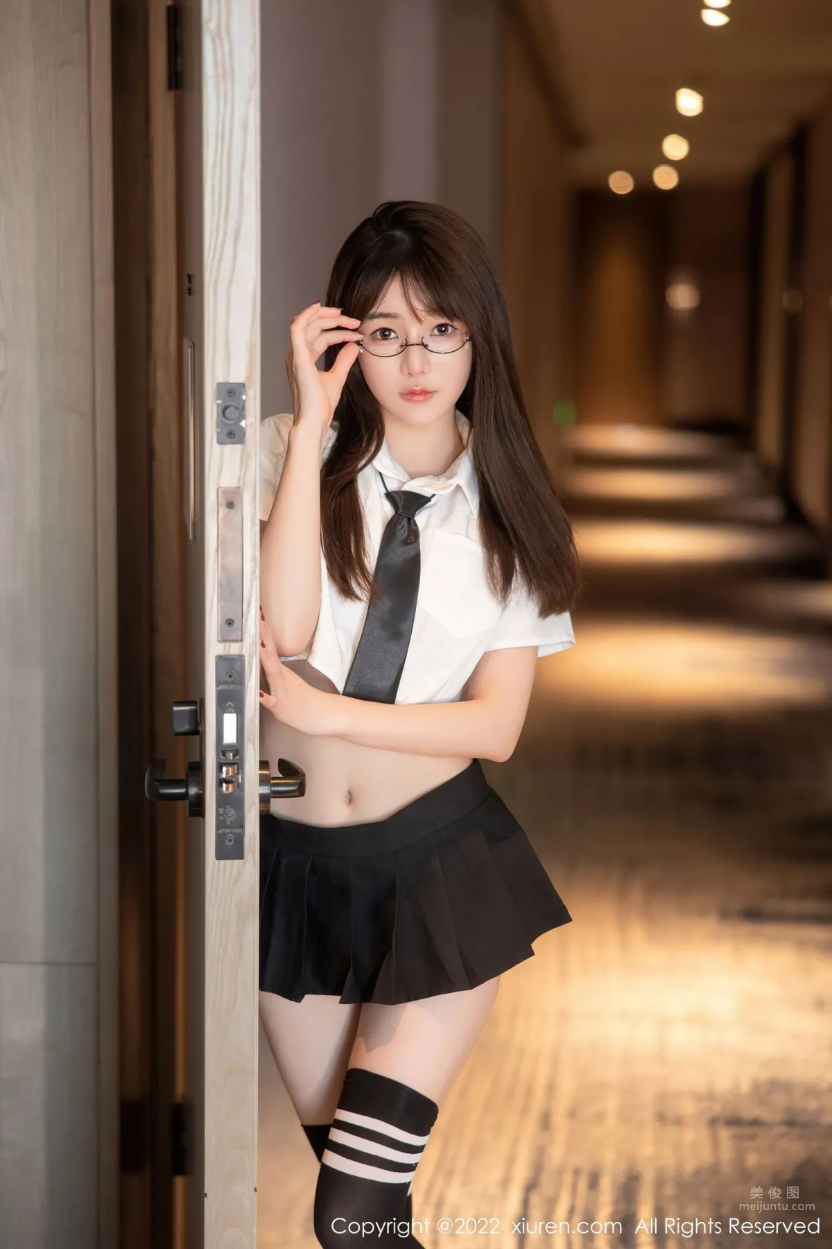 [XiuRen] 2022.08.01 No.5365 婠婠麼 4