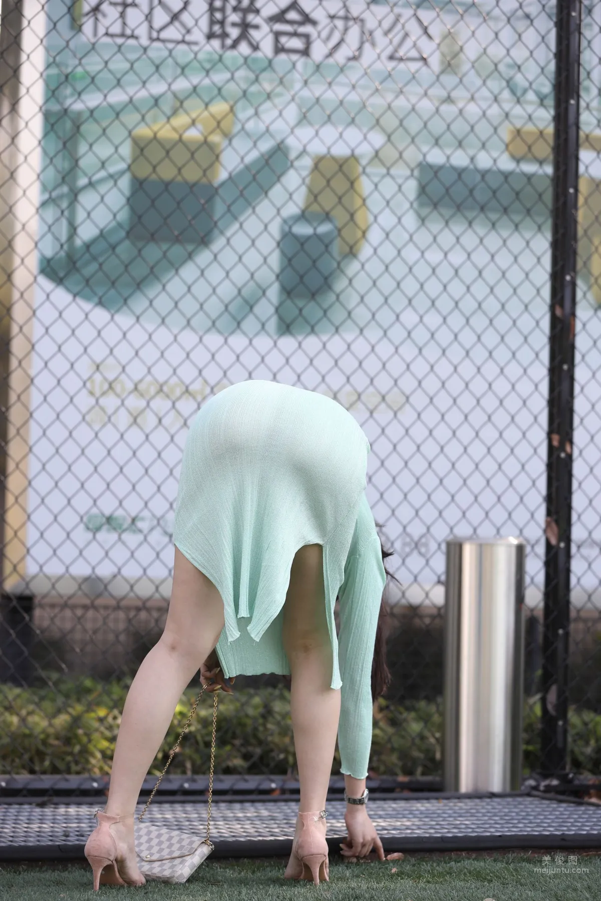 Urban Beauty Zhizhi Sexy Light Green Bodycon Dress photo 43