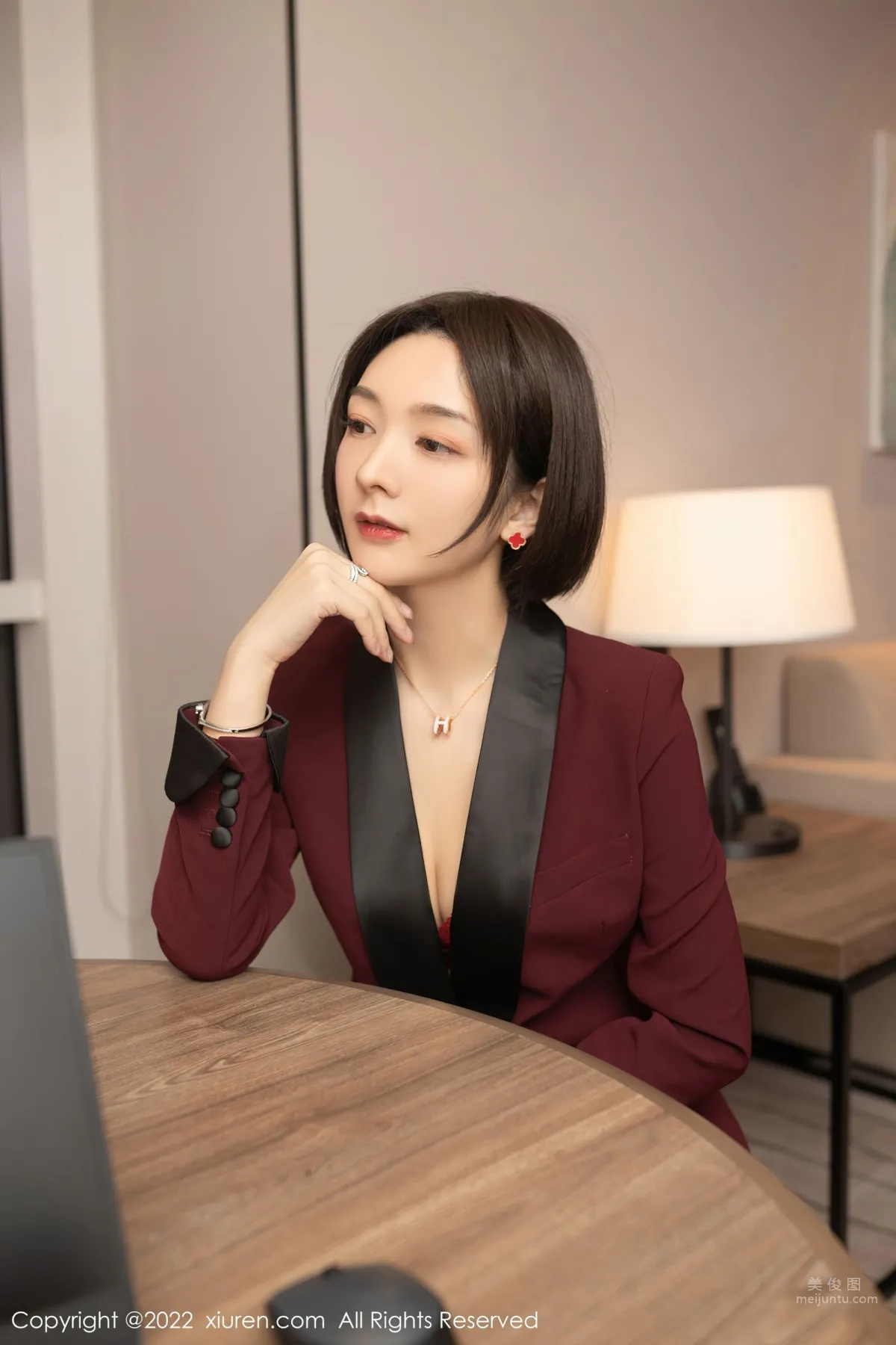 [XiuRen] 2022.06.07 No.5111 Angela00 19