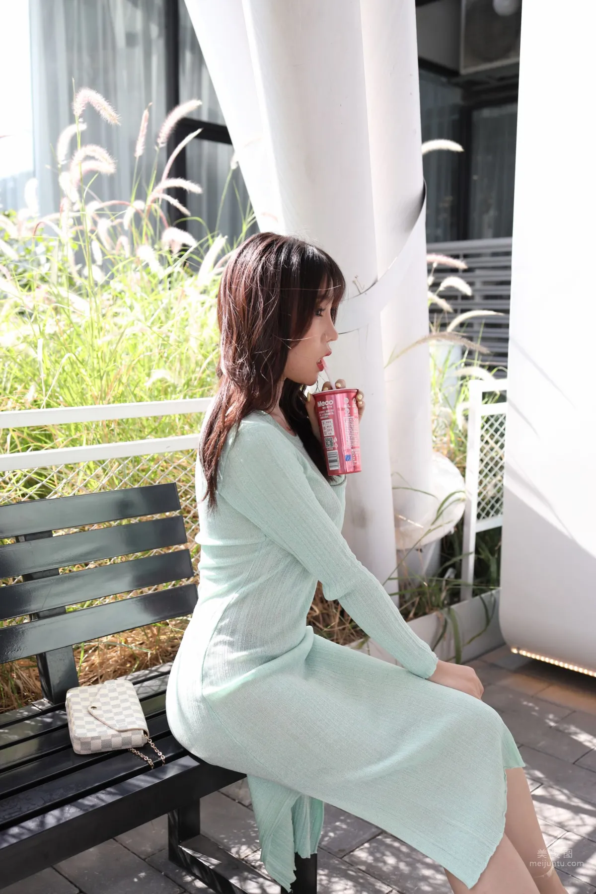 Urban Beauty Zhizhi Sexy Light Green Bodycon Dress photo 111