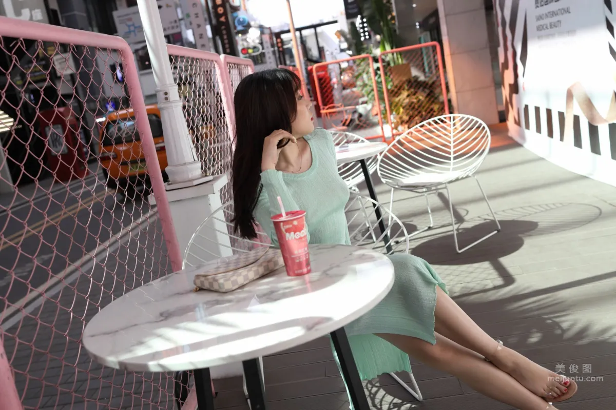 Urban Beauty Zhizhi Sexy Light Green Bodycon Dress photo 124