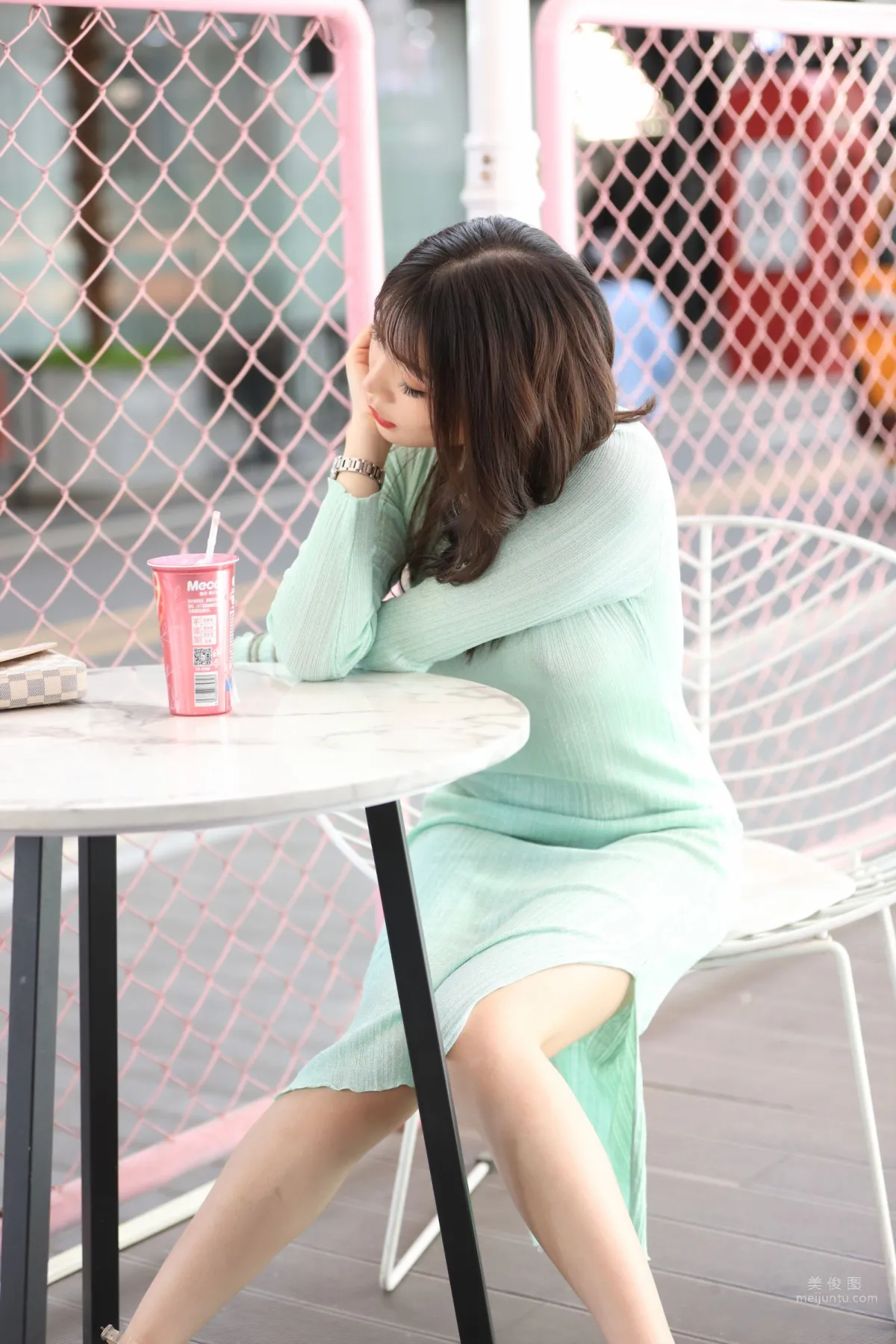 Urban Beauty Zhizhi Sexy Light Green Bodycon Dress photo 4