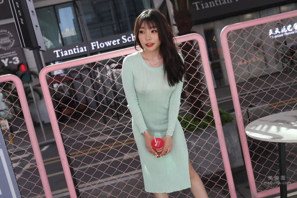 Urban Beauty Zhizhi Sexy Light Green Bodycon Dress photo 133