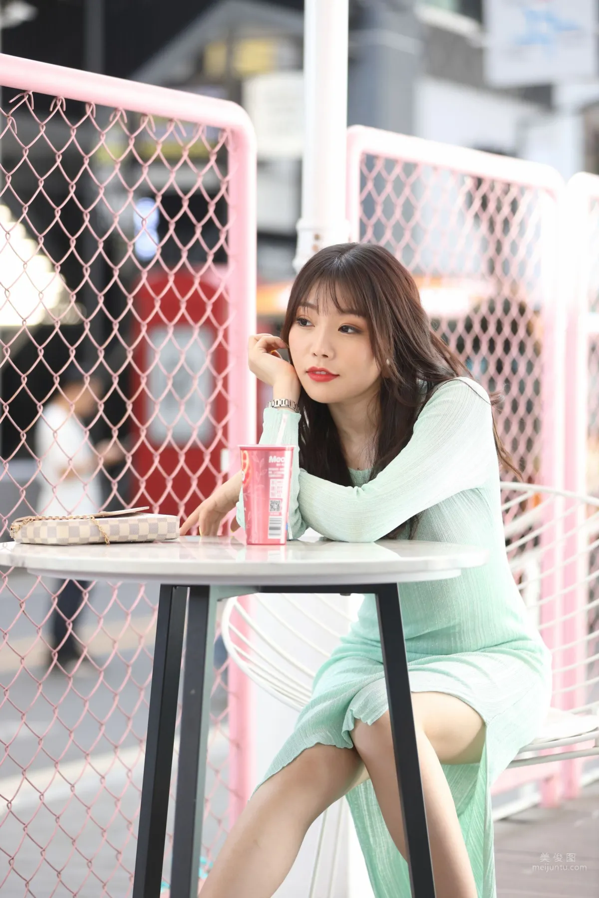 Urban Beauty Zhizhi Sexy Light Green Bodycon Dress photo 1