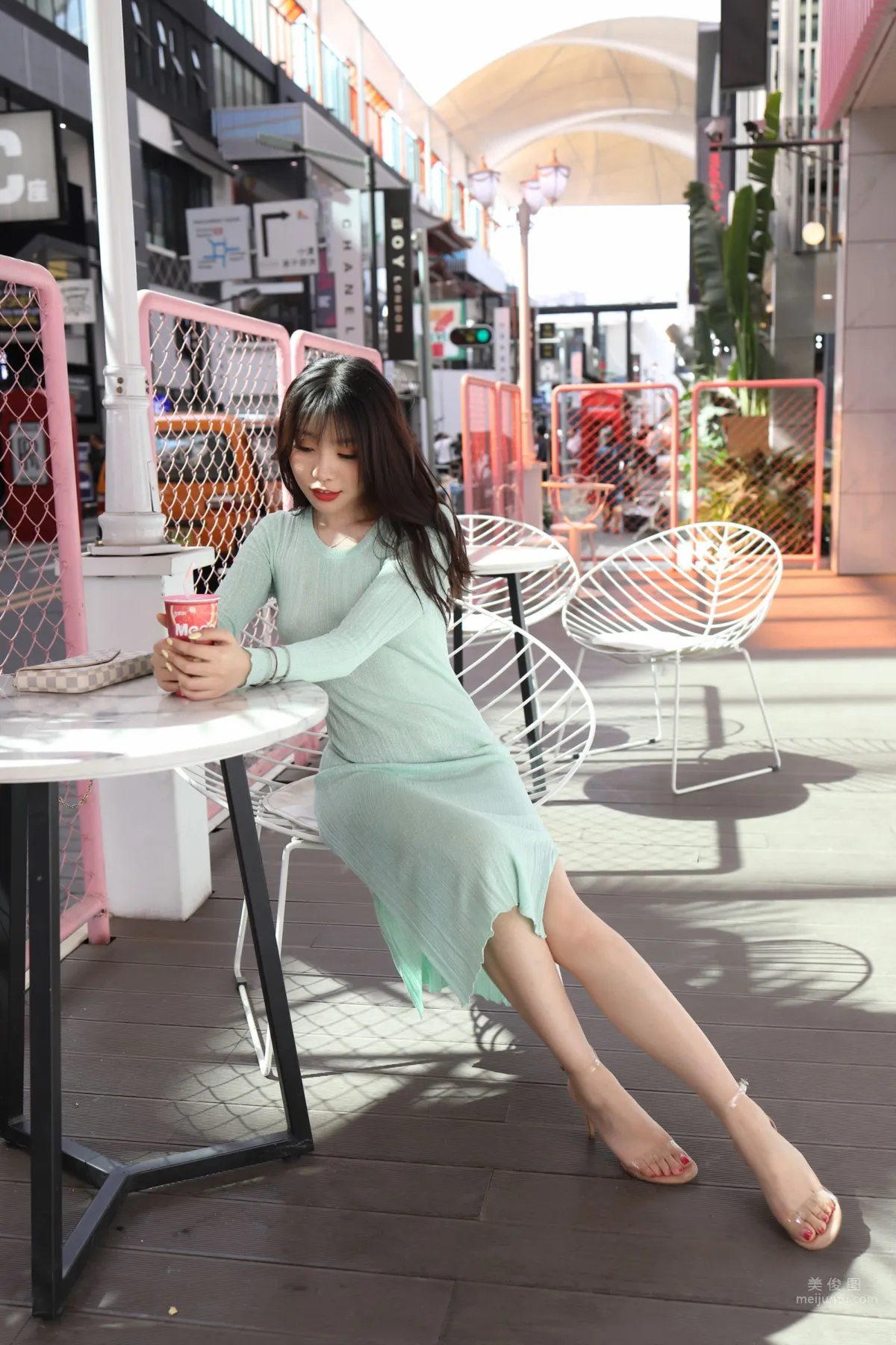 Urban Beauty Zhizhi Sexy Light Green Bodycon Dress photo 155