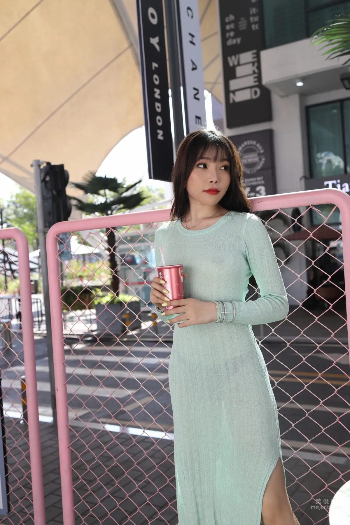 Urban Beauty Zhizhi Sexy Light Green Bodycon Dress photo 130