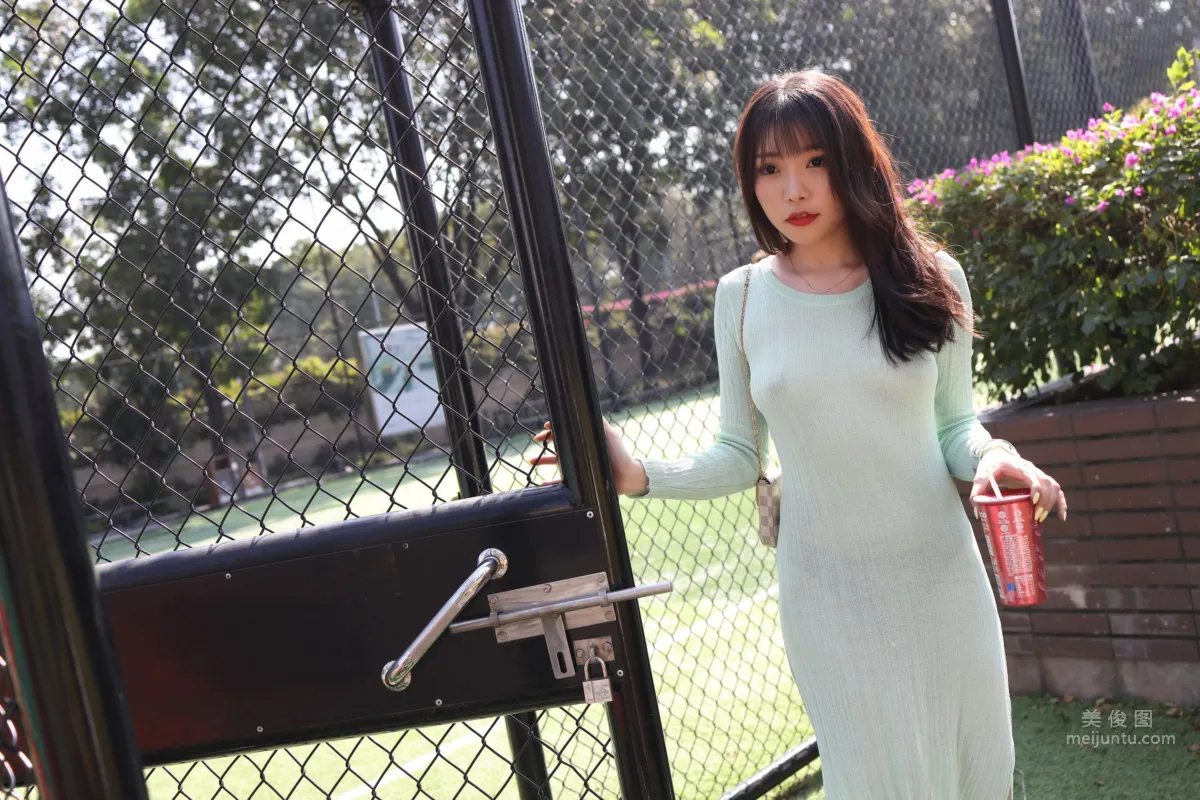 Urban Beauty Zhizhi Sexy Light Green Bodycon Dress photo 108