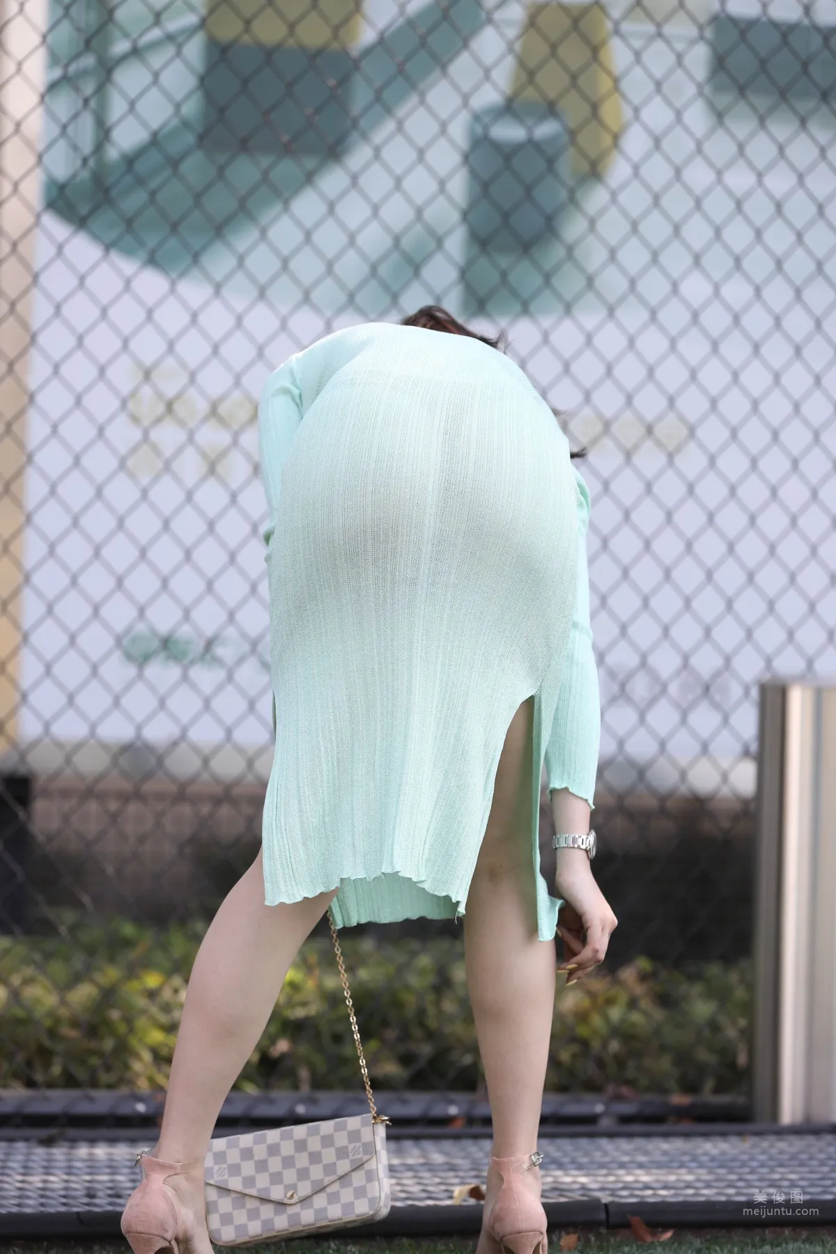 Urban Beauty Zhizhi Sexy Light Green Bodycon Dress photo 45