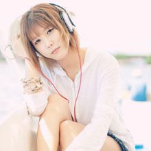 许允美