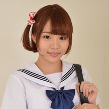 君色华奈