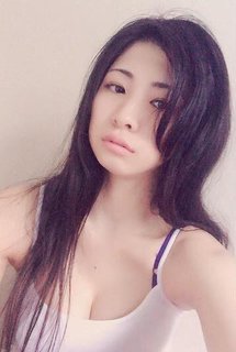中岡龍子