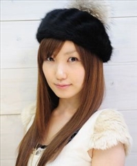 内田彩