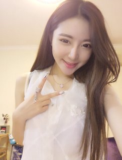 Songyuanyuan Miumiu