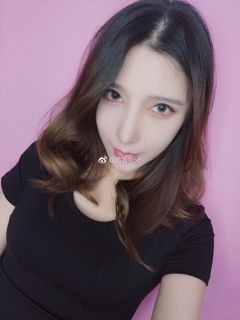范玲薇
