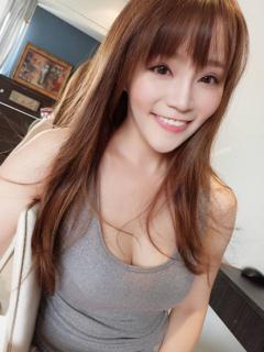 燙燙Leona
