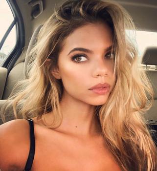 Alli Martinez