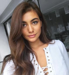 Francesca Hung