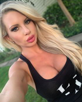 Lynnie Marie