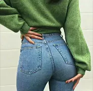 牛仔美臀