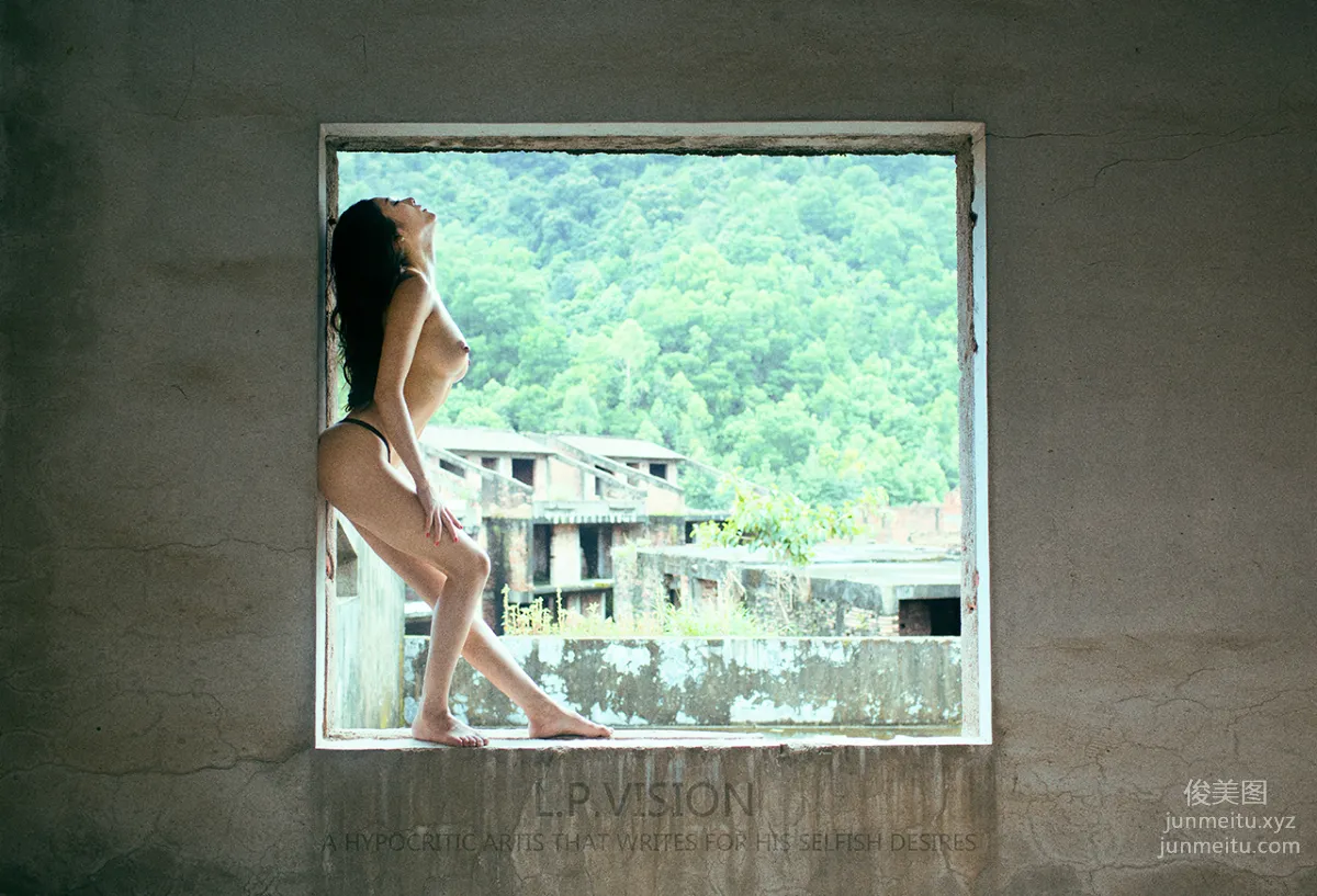 L.P.VISION No. 02 photo 2