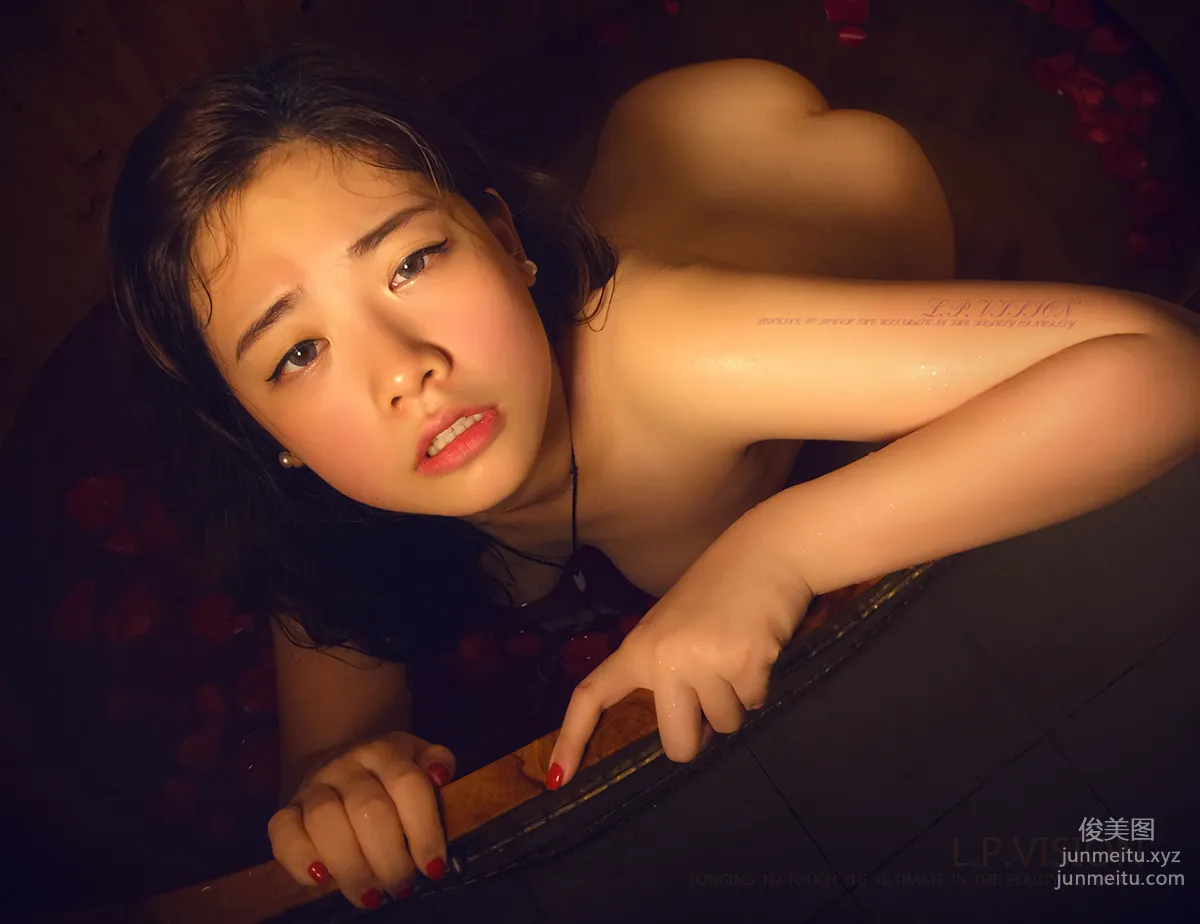 L.P.VISION No. 04 photo 11