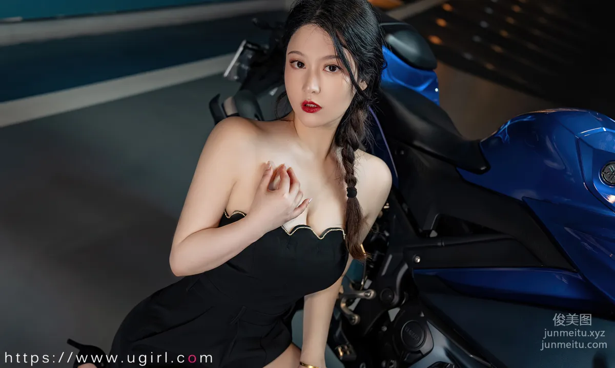 [愛尤物]2023 NO.2661 想牽你的手 鐘晴 32