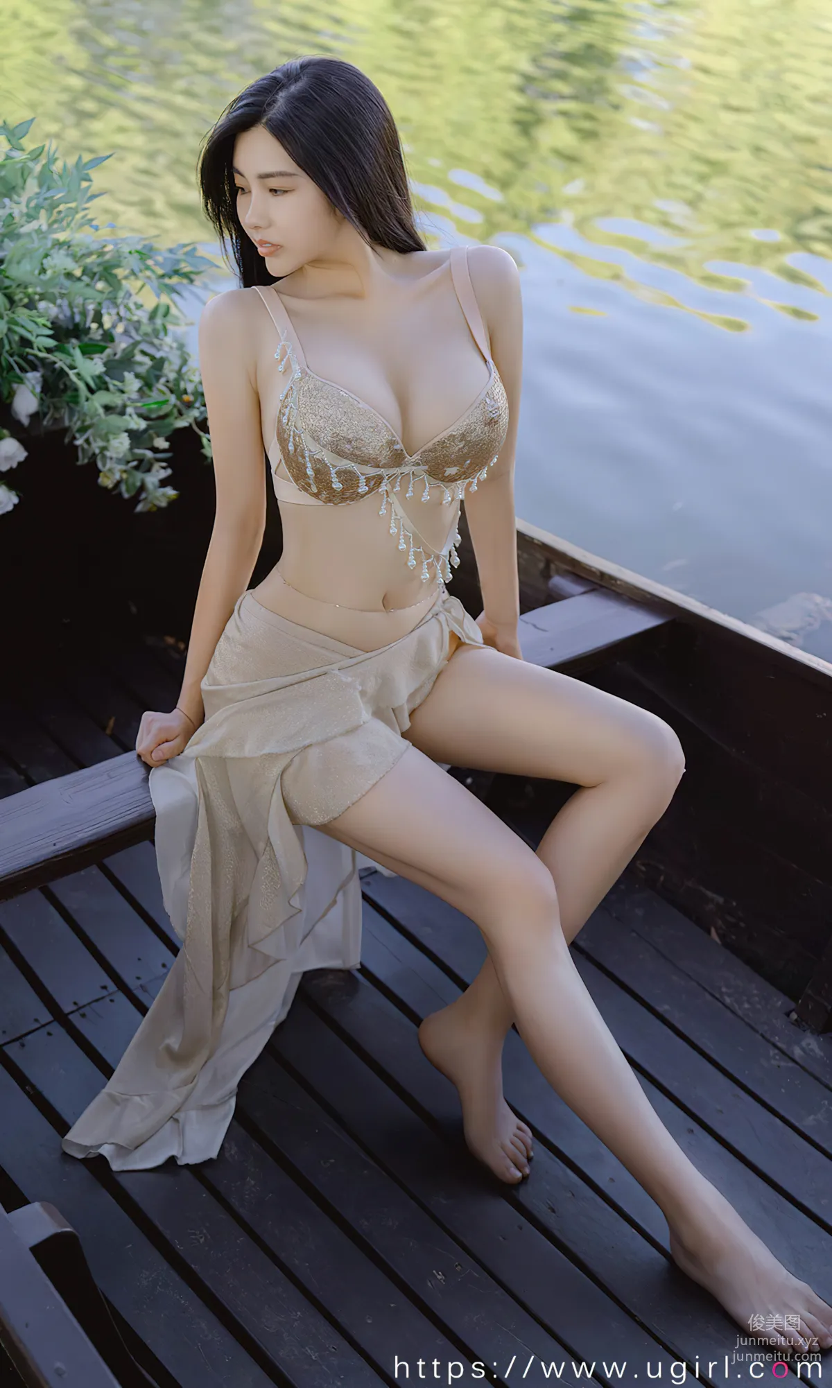 [愛尤物]2023 NO.2694 熱血加油站 模特合輯 15