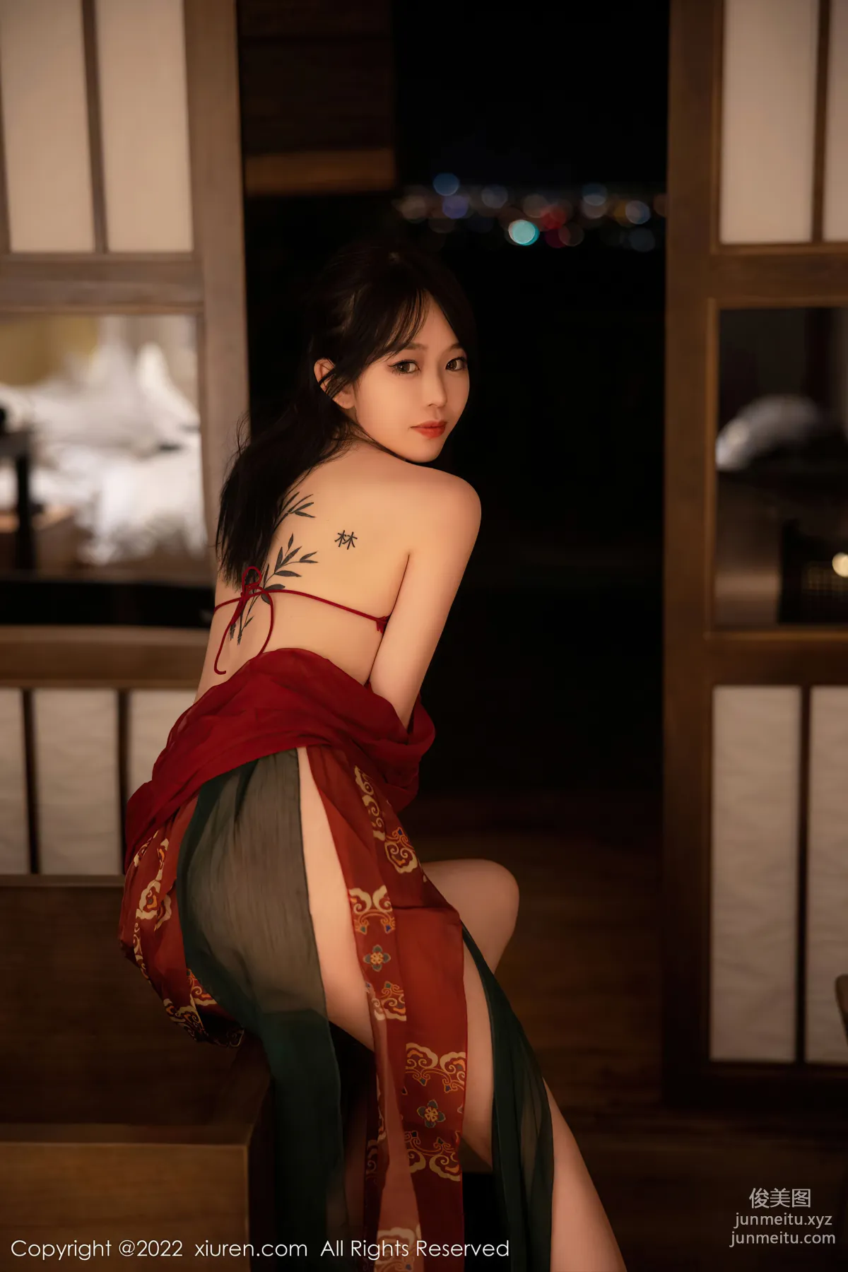 [Xiuren秀人網]2022.09.01 NO.5527 奶瓶. 53