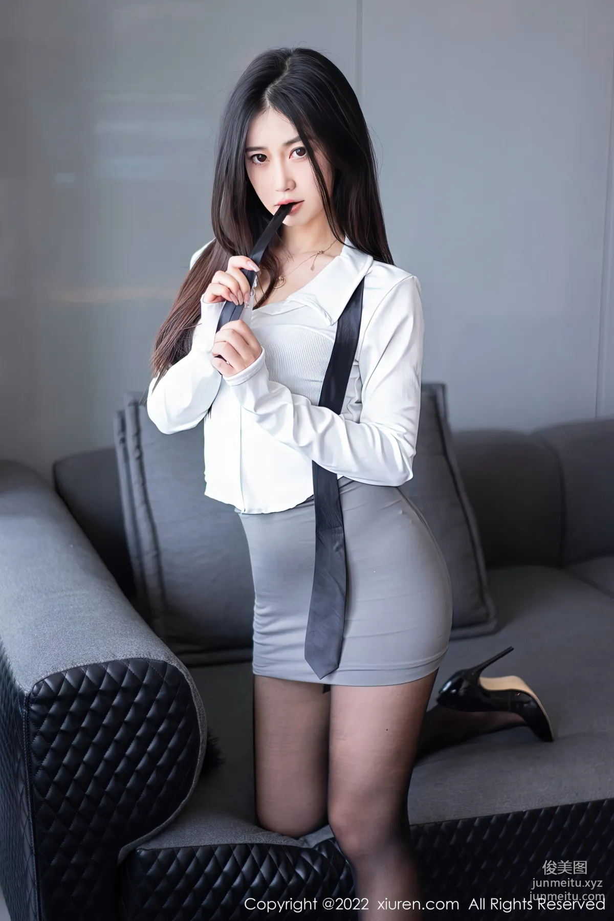 [XiuRen] 2022.11.02 NO.5795 laura Ajiao photo 2