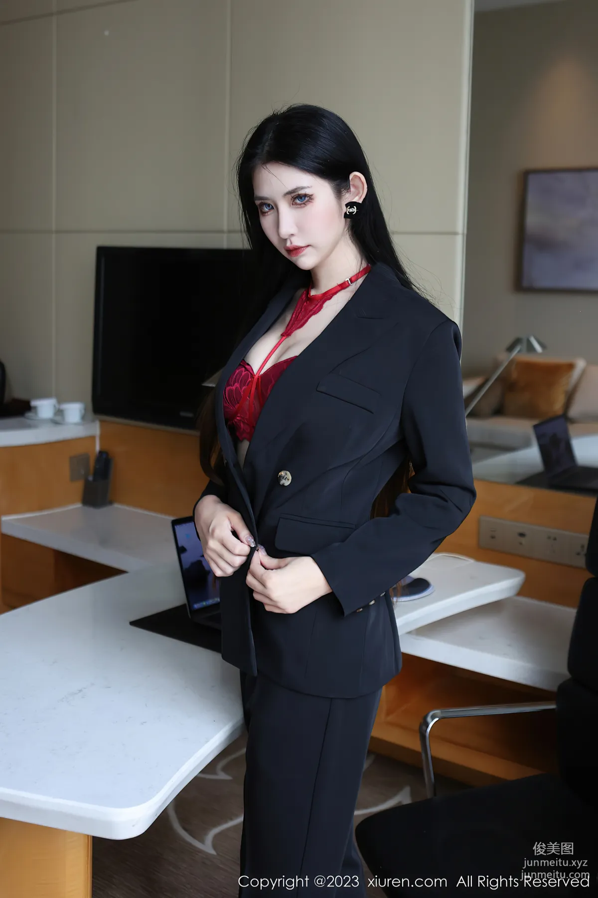 [XiuRen秀人網] 2023.03.13 NO.6402 依娜Yina 18