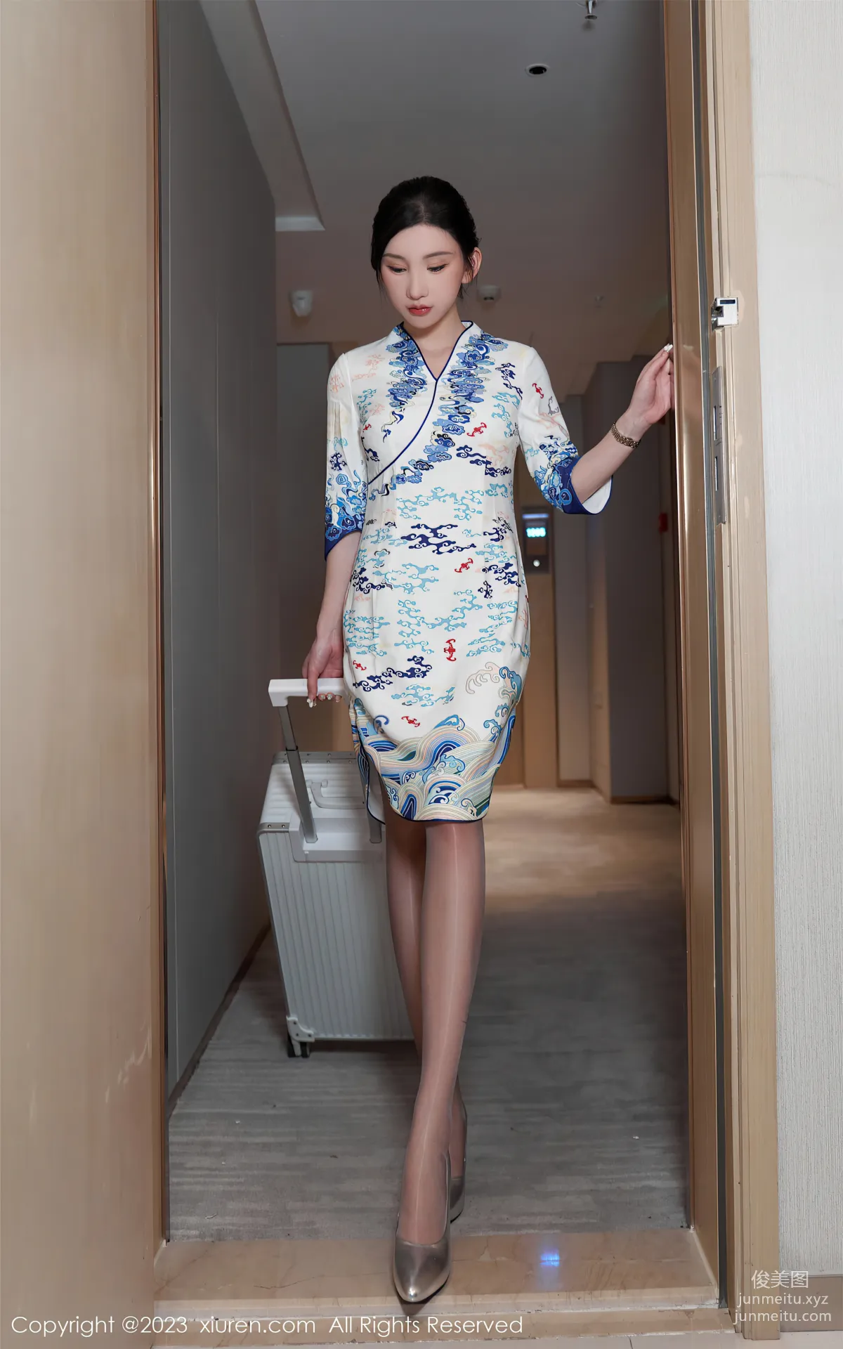 [XiuRen] 2023.03.24 NO.6473 Zhou Yuxi Sally Macau Travel Shoot photo 13