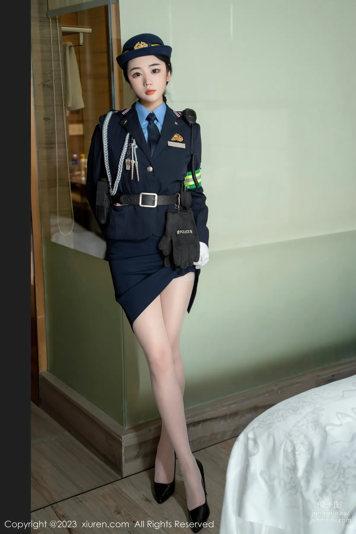 [XiuRen秀人網] 2023.03.30 NO.6497 汐汐愛吃草莓 25