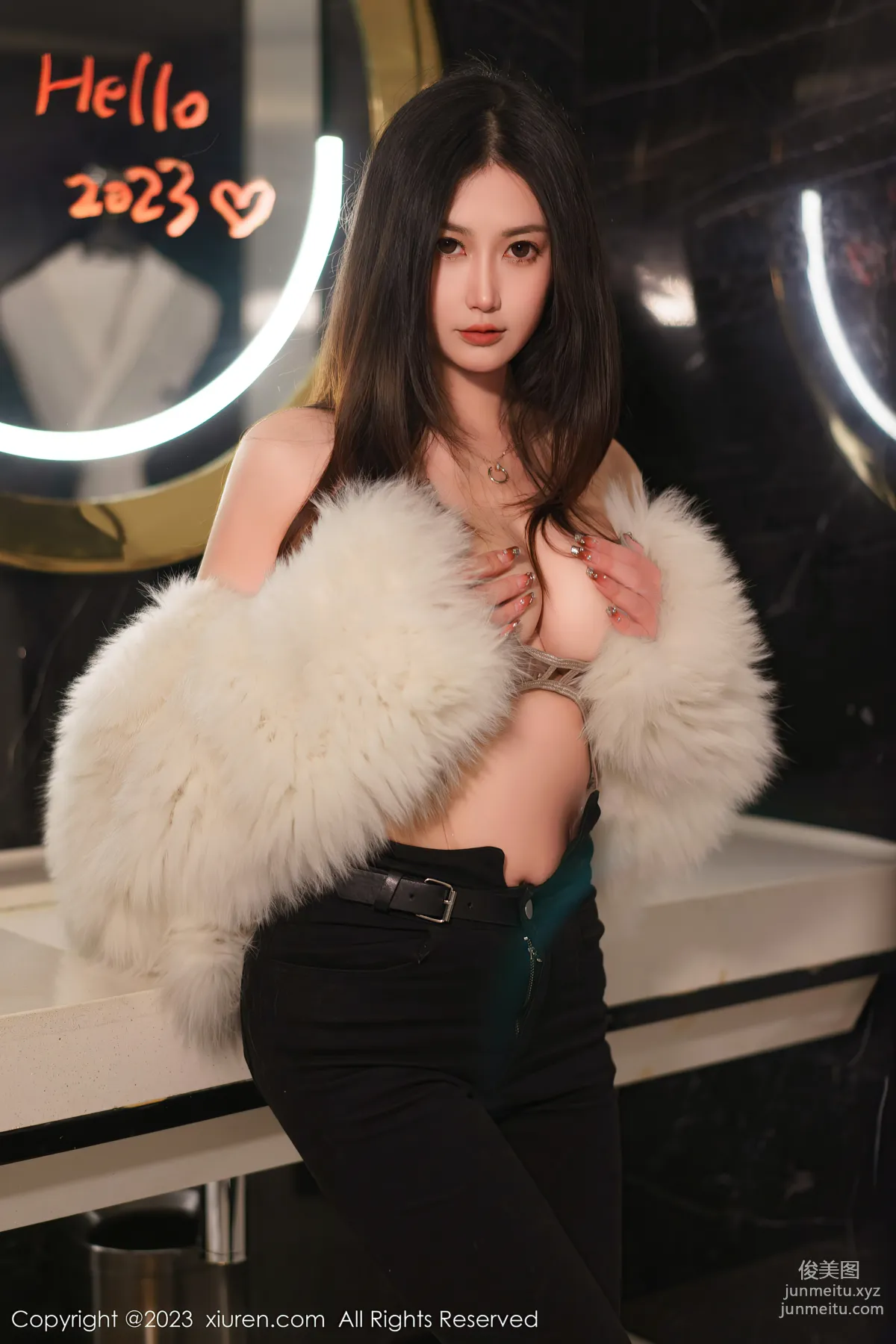 [Xiuren秀人網]2023.02.03 NO.6213 laura阿姣 6