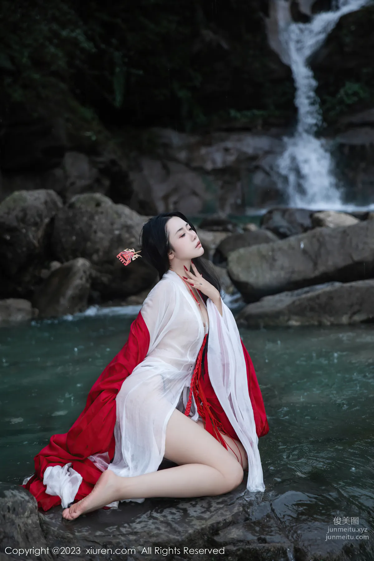 [Xiuren秀人網]2023.08.28 NO.7295 嚴利娅Yuliya 15