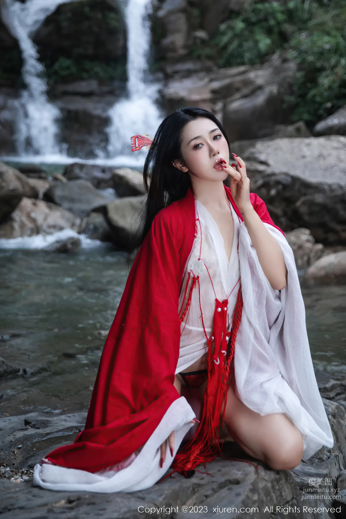 [Xiuren秀人網]2023.08.28 NO.7295 嚴利娅Yuliya 27