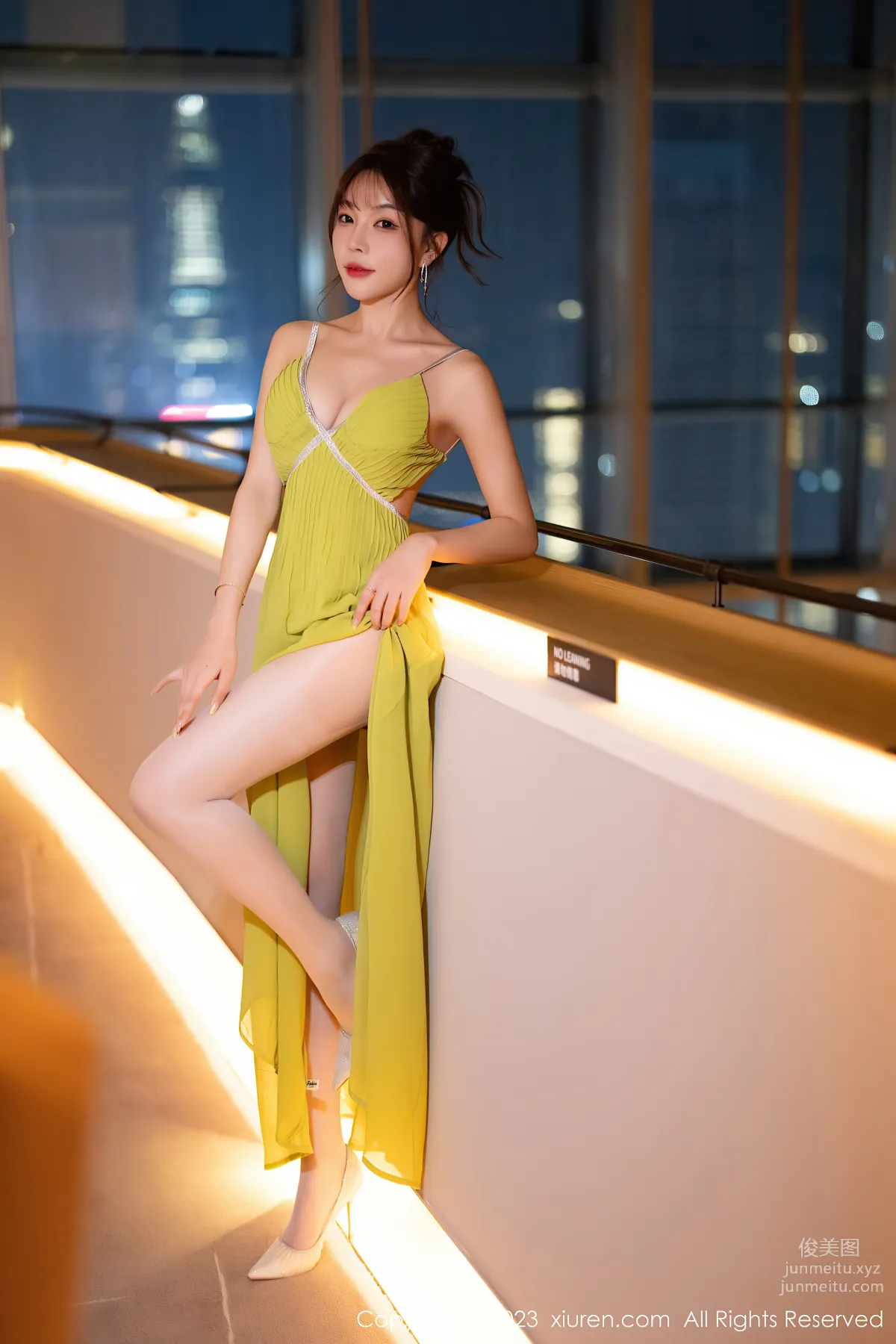 [Xiuren秀人網]2023.11.21 NO.7696 徐莉芝Booty 3