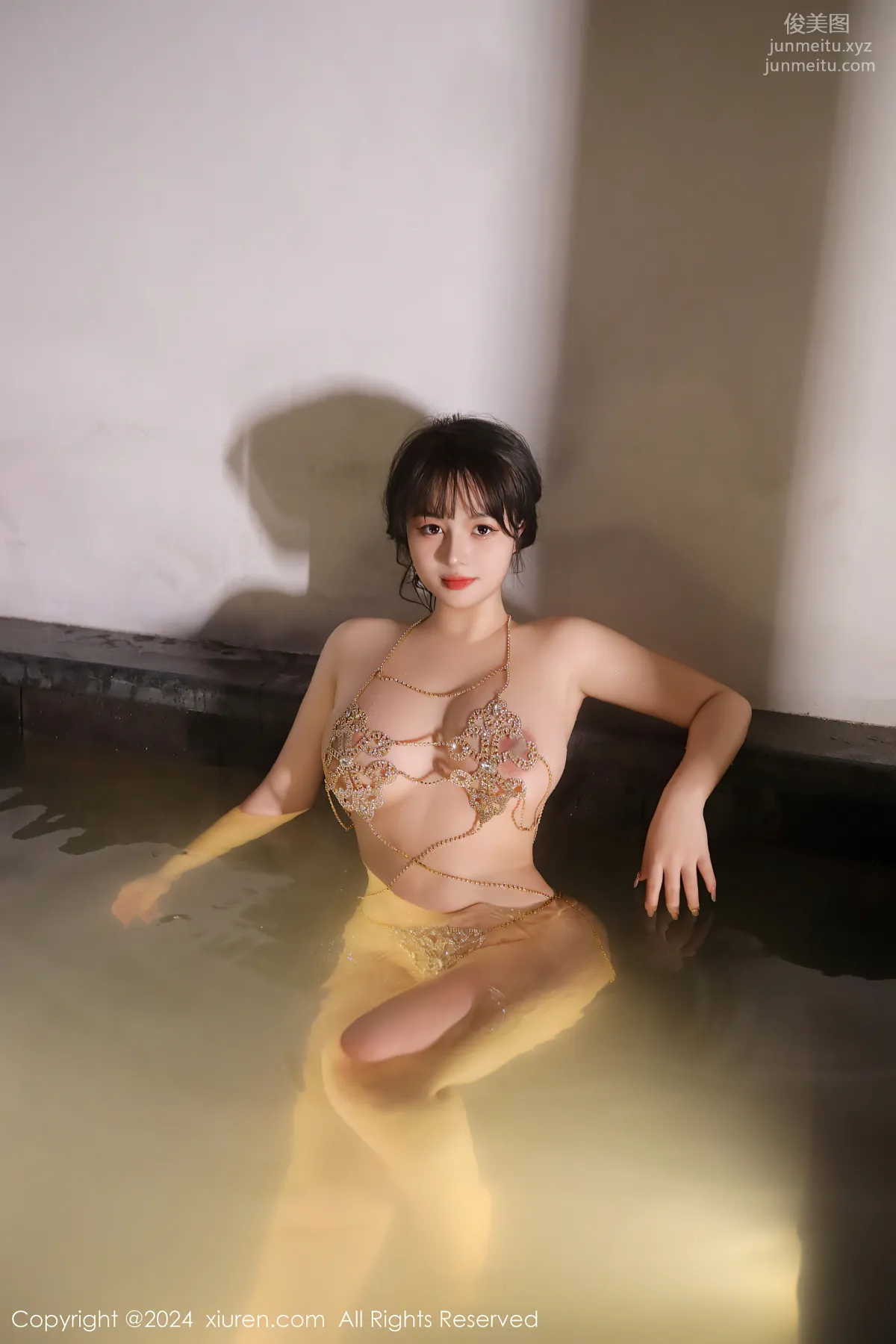 [Xiuren秀人網]2024.02.06 NO.8075 沈思怡 2