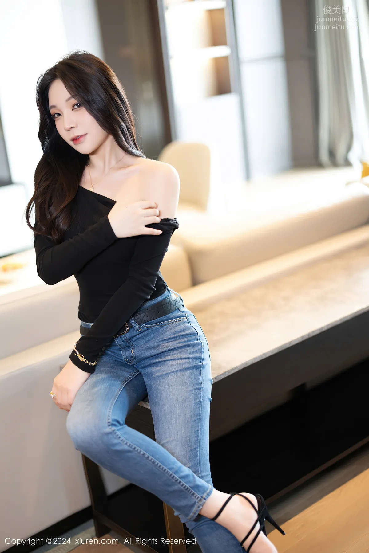 [Xiuren秀人網]2024.04.12 NO.8385 徐莉芝Booty 21