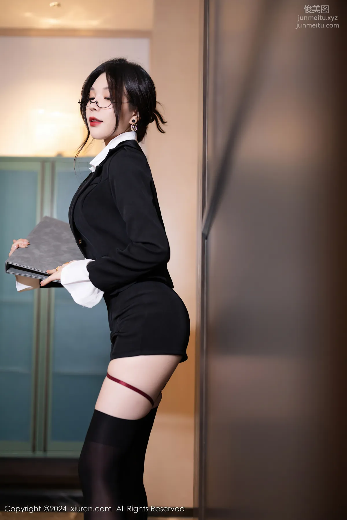 [Xiuren秀人網]2024.04.23 NO.8440 徐莉芝Booty 3
