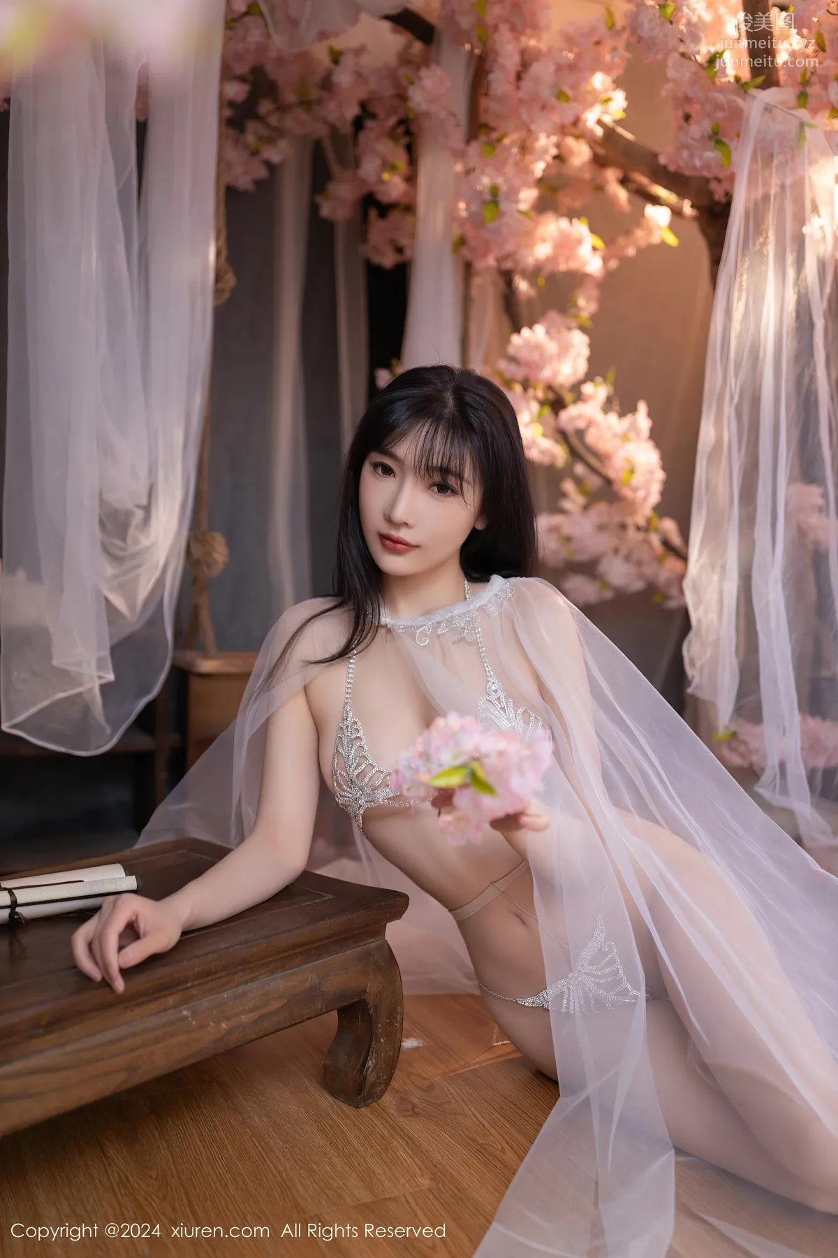 [Xiuren秀人網]2024.07.04 NO.8807 陸萱萱 25