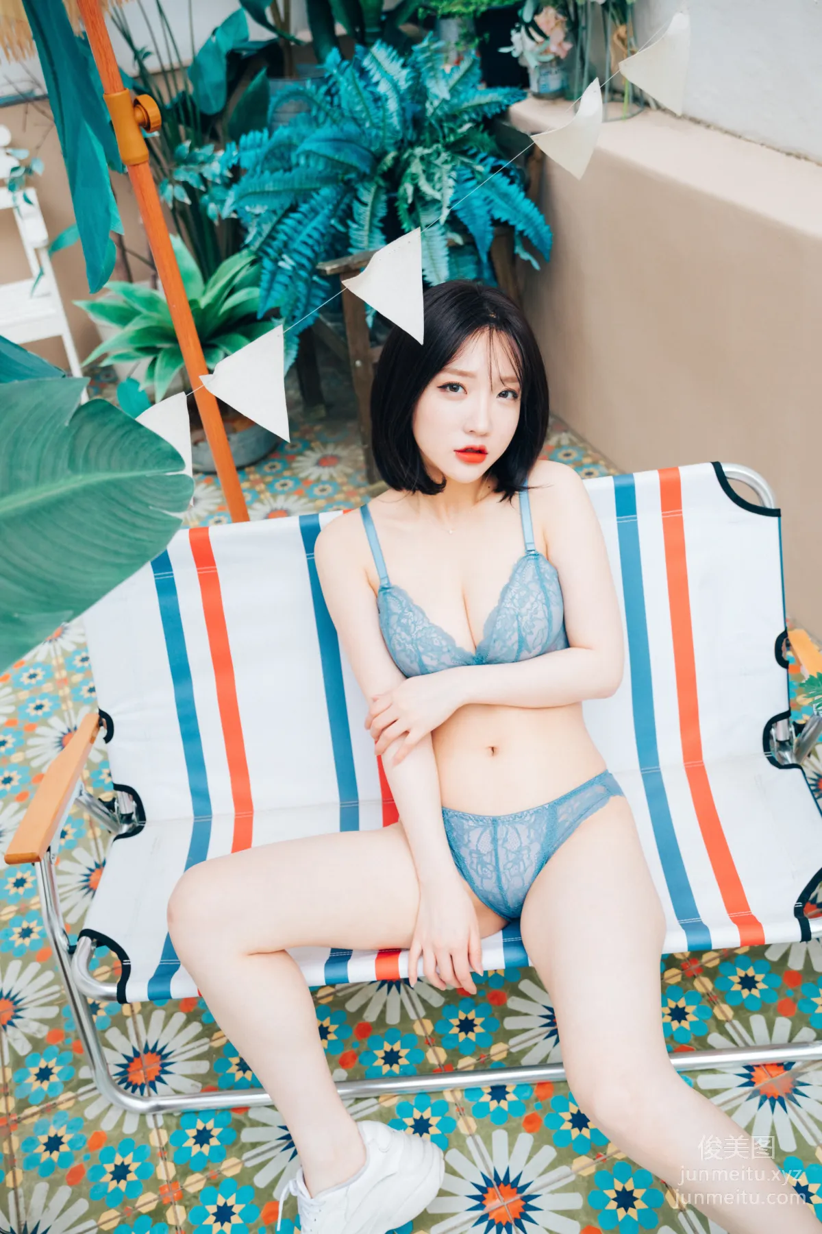 014.[Loozy] - Ye-Eun - Summer Caravan[69P] 18