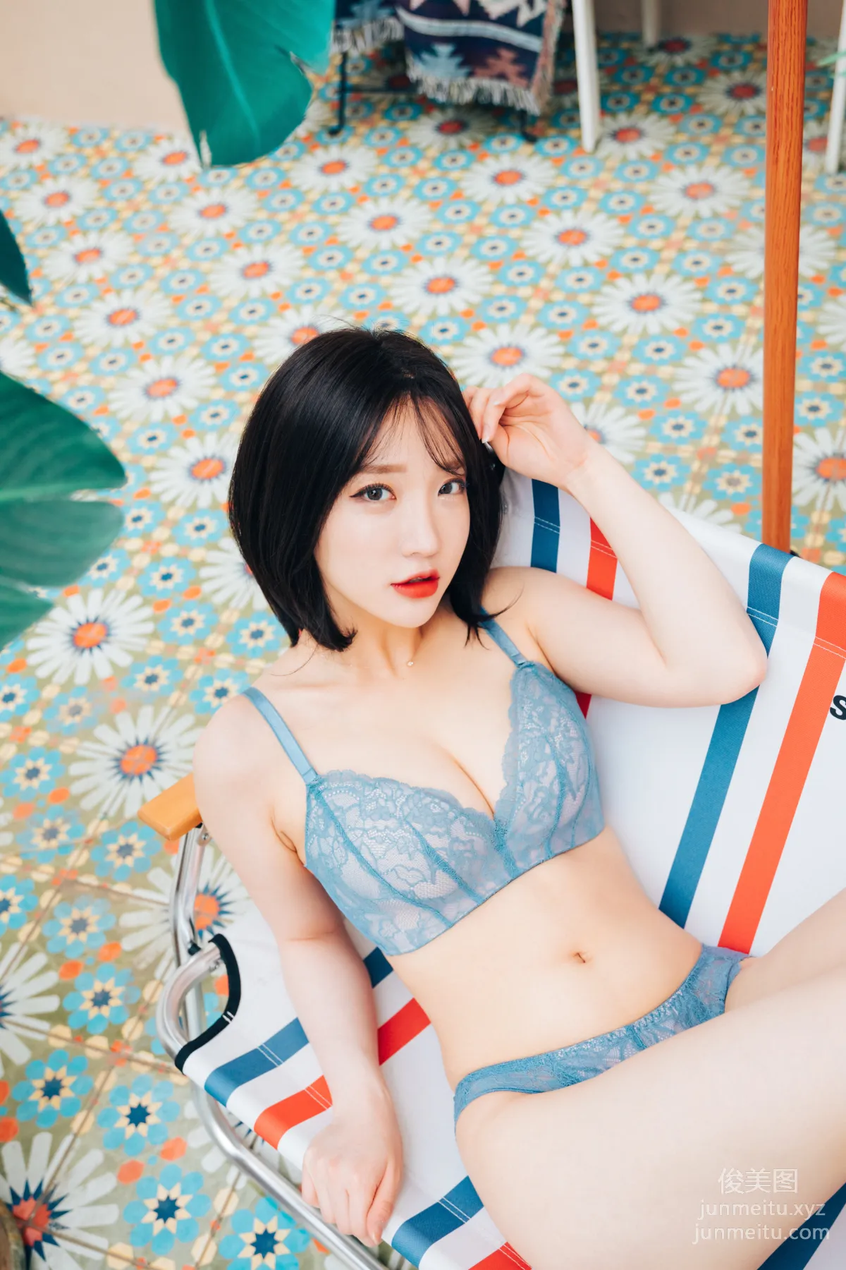 014.[Loozy] - Ye-Eun - Summer Caravan[69P] 25