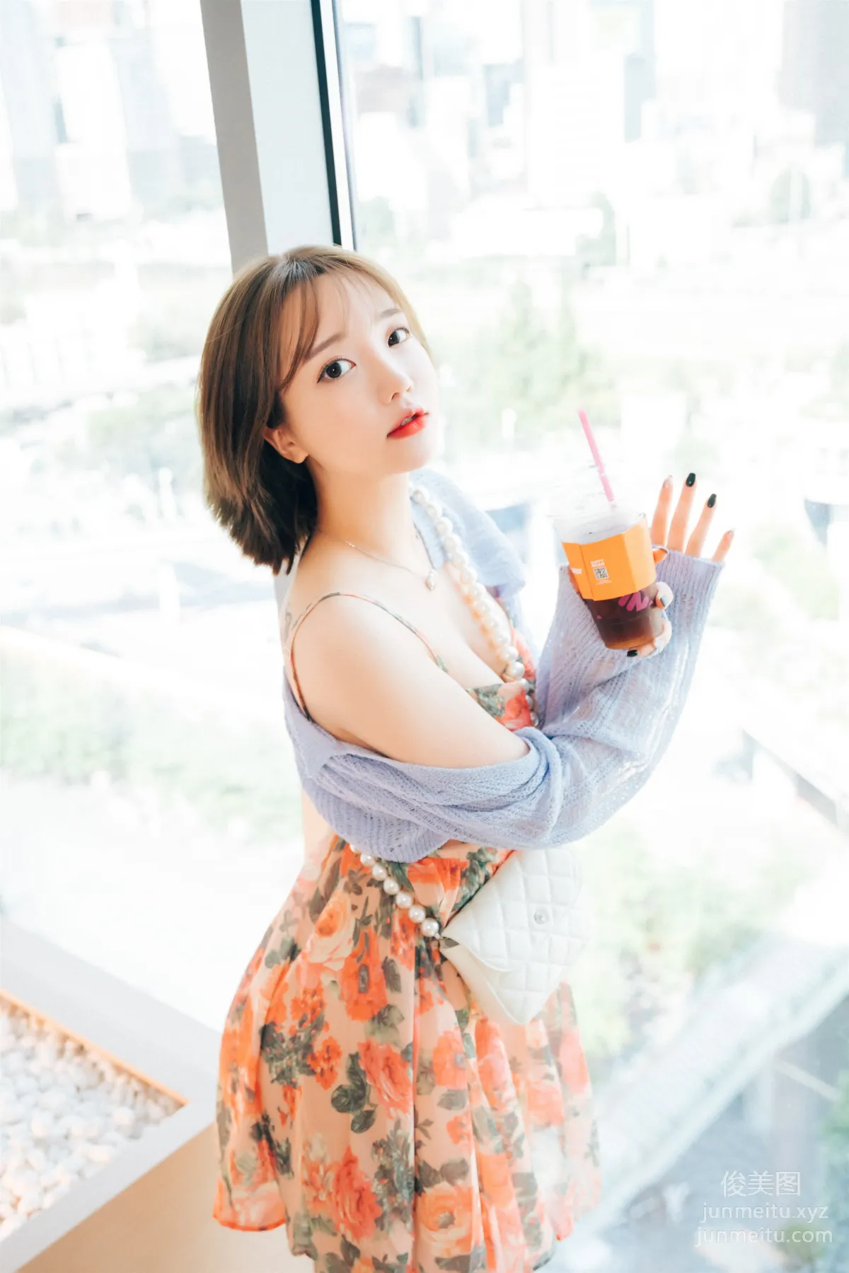 021.[Loozy] - Son Ye-Eun - Lover in Hotel[133P] 3