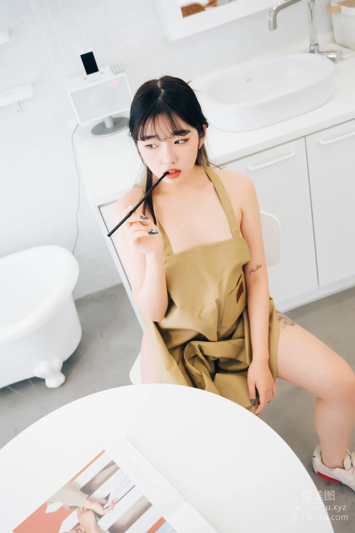 Sonson: LOOZY 025. - Nude Apron photo 63