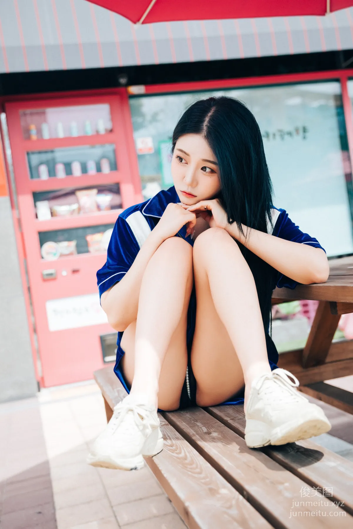 Bomi: LOOZY 028. - Part Timer photo 84
