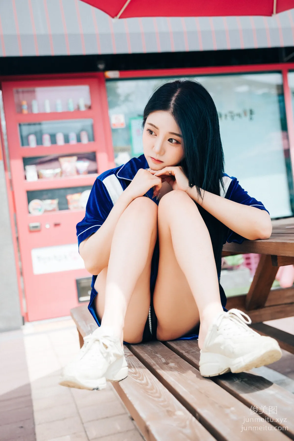 Bomi: LOOZY 028. - Part Timer photo 85