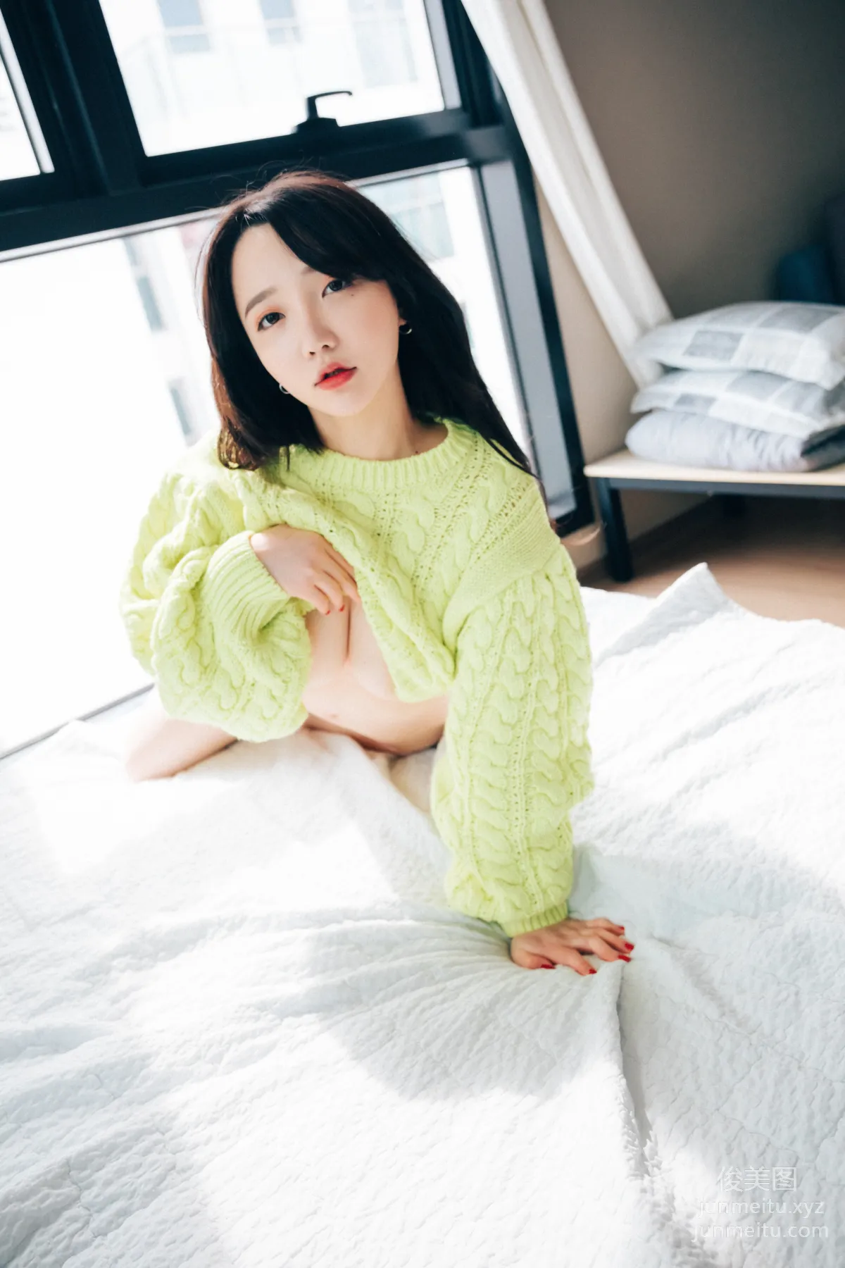 041.[Loozy] Ye Eun 손예은 - Travel Partner [122P] 26