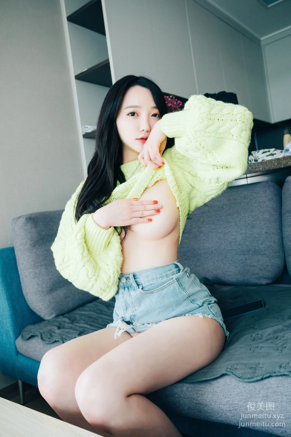 041.[Loozy] Ye Eun 손예은 - Travel Partner [122P] 14