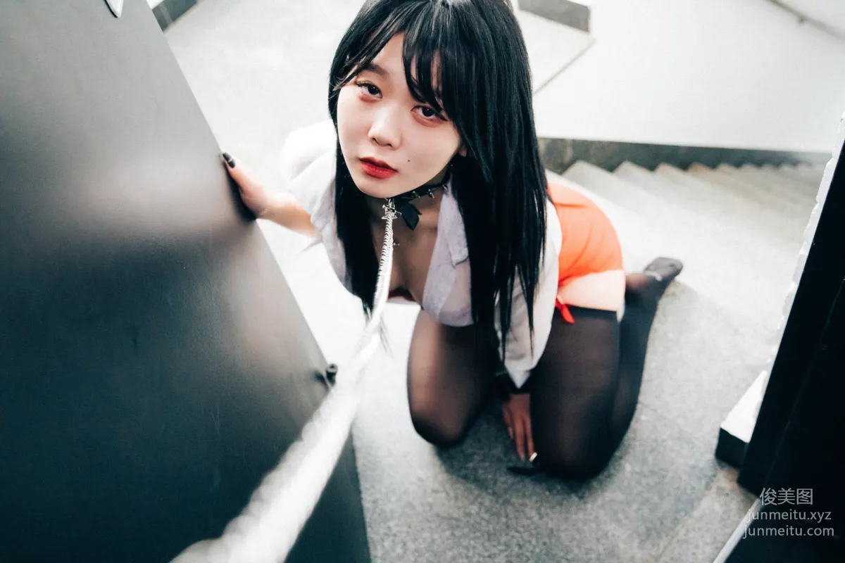 Zia: LOOZY 046. Office slave photo 104